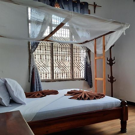 לינה וארוחת בוקר נונגווי Kajificheni House מראה חיצוני תמונה