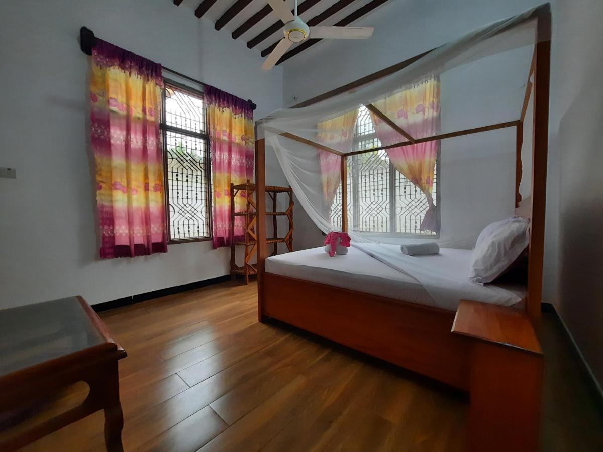 לינה וארוחת בוקר נונגווי Kajificheni House מראה חיצוני תמונה