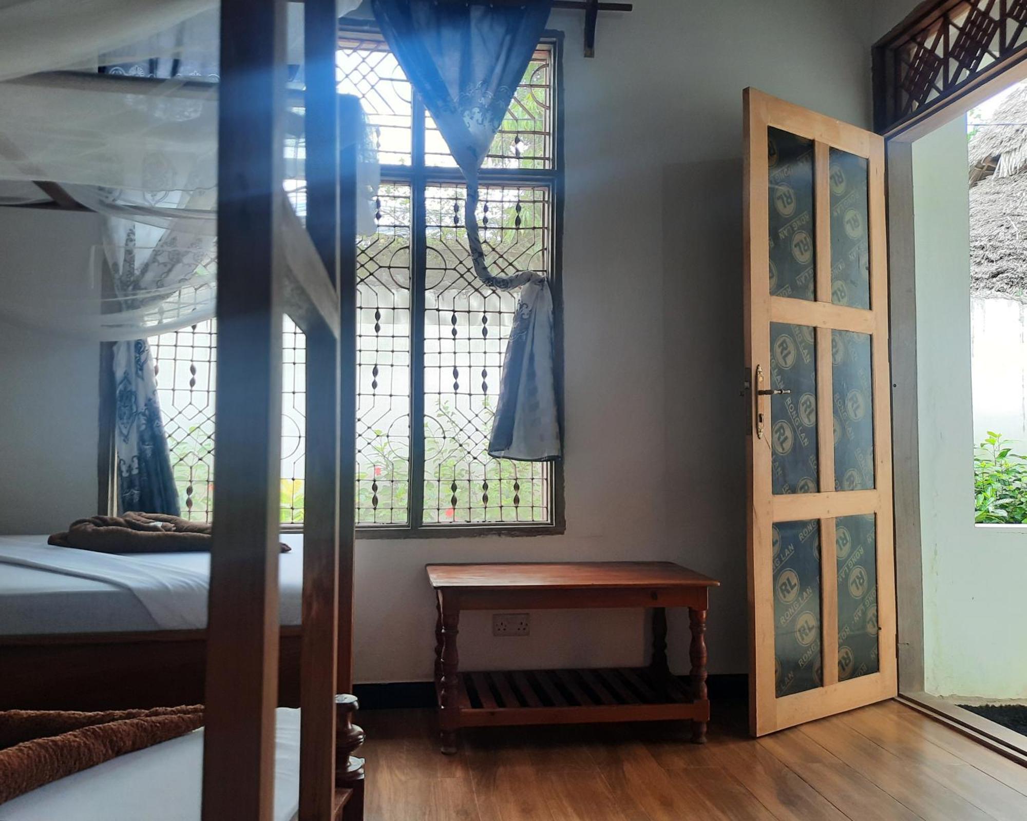 לינה וארוחת בוקר נונגווי Kajificheni House מראה חיצוני תמונה