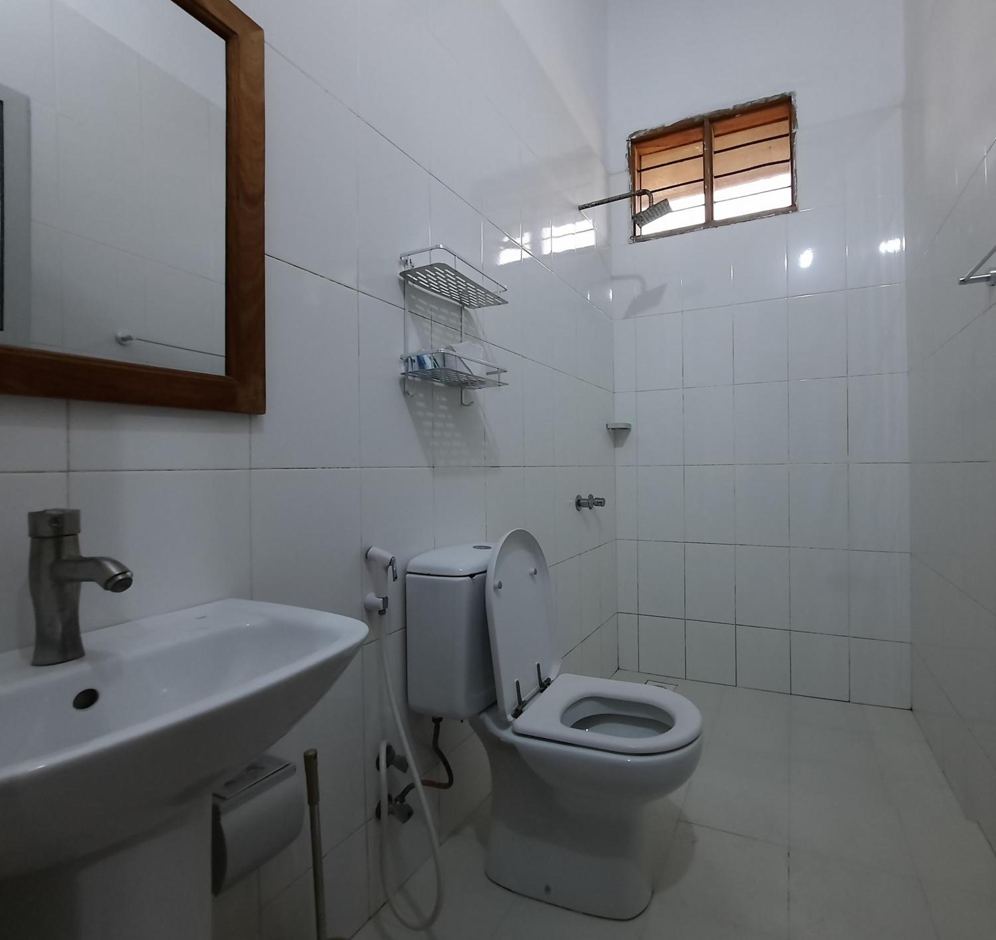 לינה וארוחת בוקר נונגווי Kajificheni House מראה חיצוני תמונה
